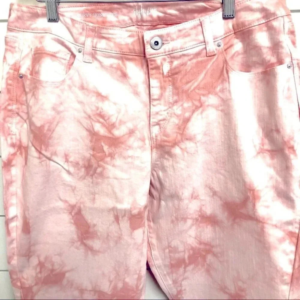 NWOT Style & Co Coral Essence Tie Dye Jeans - Picture 3 of 7